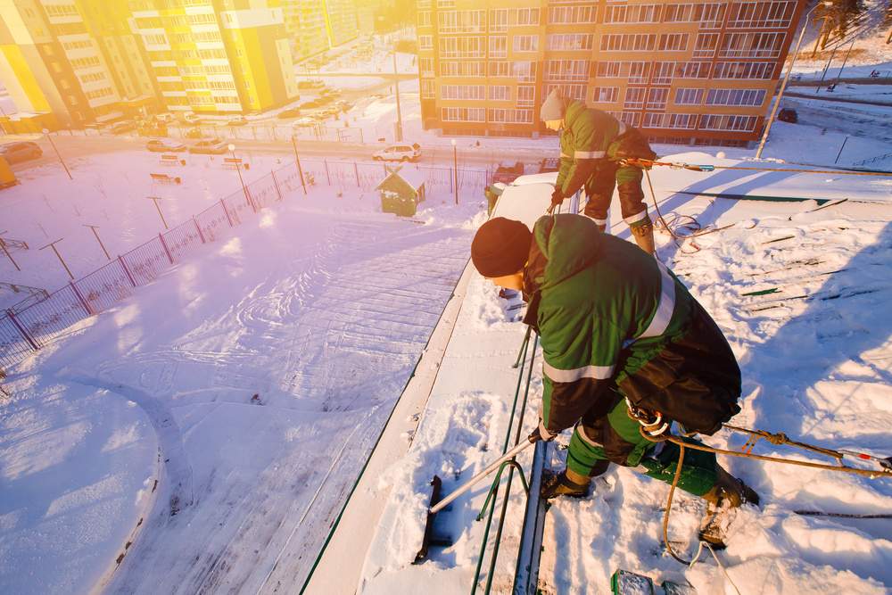 snow cleaning