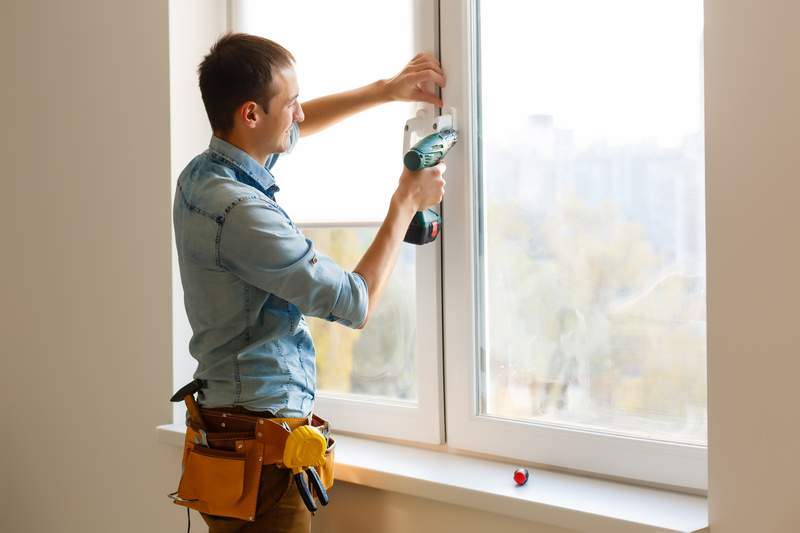 window repairing or installation